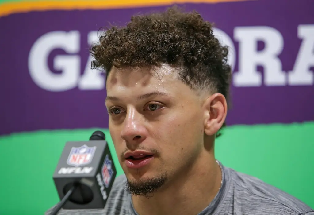 "Assumo a culpa", diz Mahomes após derrocada do Chiefs no Super Bowl Imagem ilustrativa para a matéria