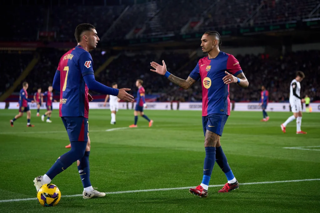 Barcelona entra em campo pela La Liga