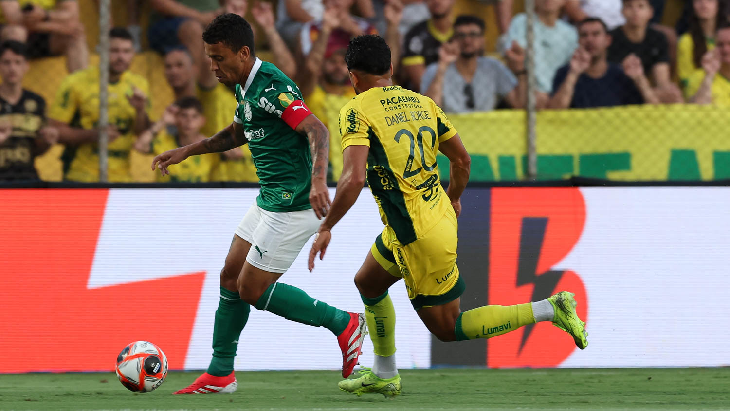Fpf repudia atos racistas contra segurança do Palmeiras no estádio do Mirassol
