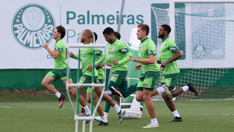 Fotos da reapresentação do Palmeiras: retorno aos treinos visando próxima partida.