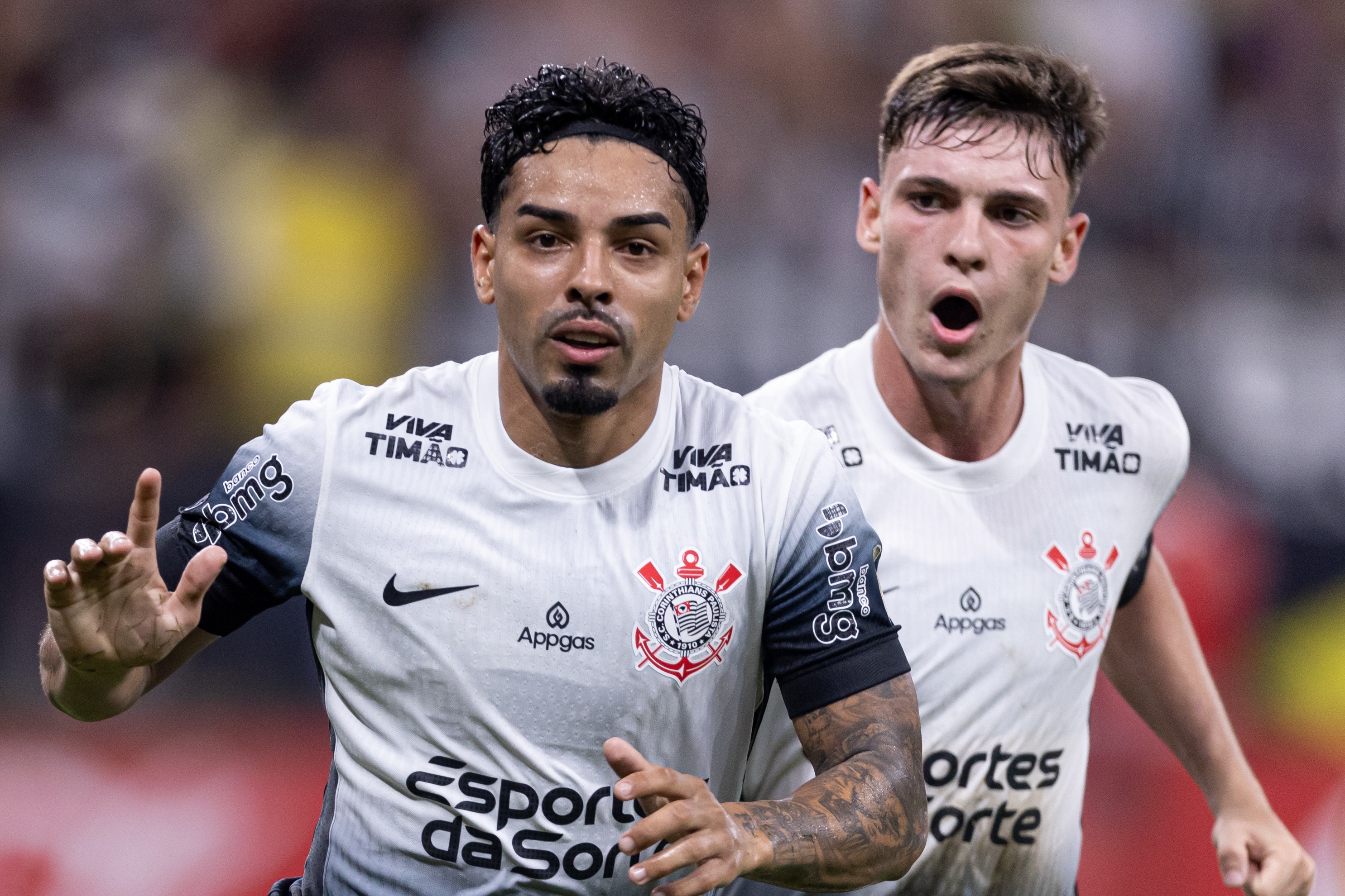 Matheus Bidu chateado? Lateral quer permanência mas deixa em aberto; não depende só de mim