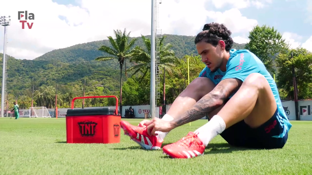 Pedro inicia preparação física e atividades em campo para temporada.