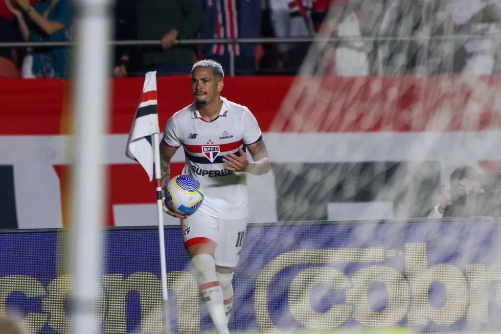 São Paulo conta com Luciano para ir bem no Brasileirão