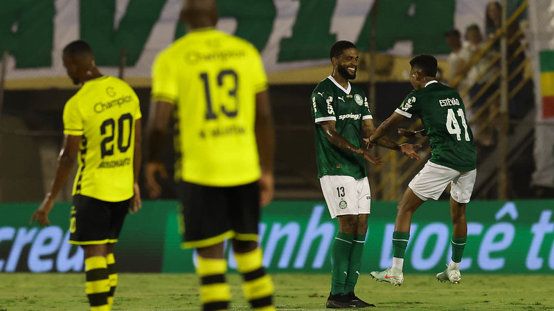 PALMEIRAS SE IMPÕE E AVANÇA COM ESTILO! Vitória tranquila e performance destacada de Estêvão marcam o triunfo sobre o São Bernardo!