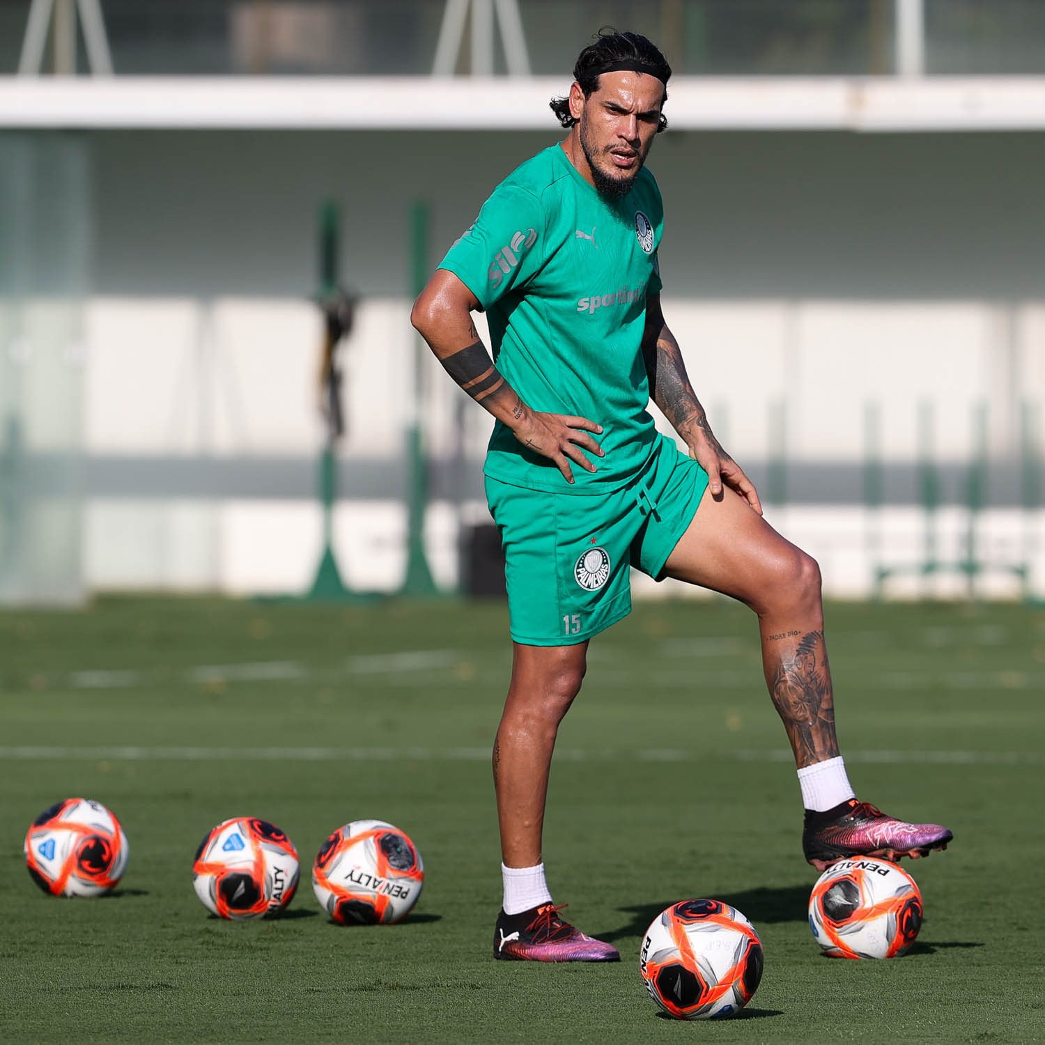 Gómez e Piquerez em transição física para reforçar Palmeiras na semifinal do Paulista