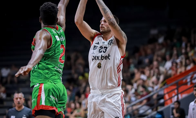 Vice-líder Flamengo domina União Corinthians e conquista quinto triunfo consecutivo no NBB.