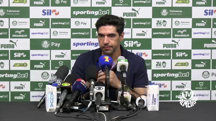 Abel revela satisfação ao treinar Estêvão e conversar com Vitor Roque