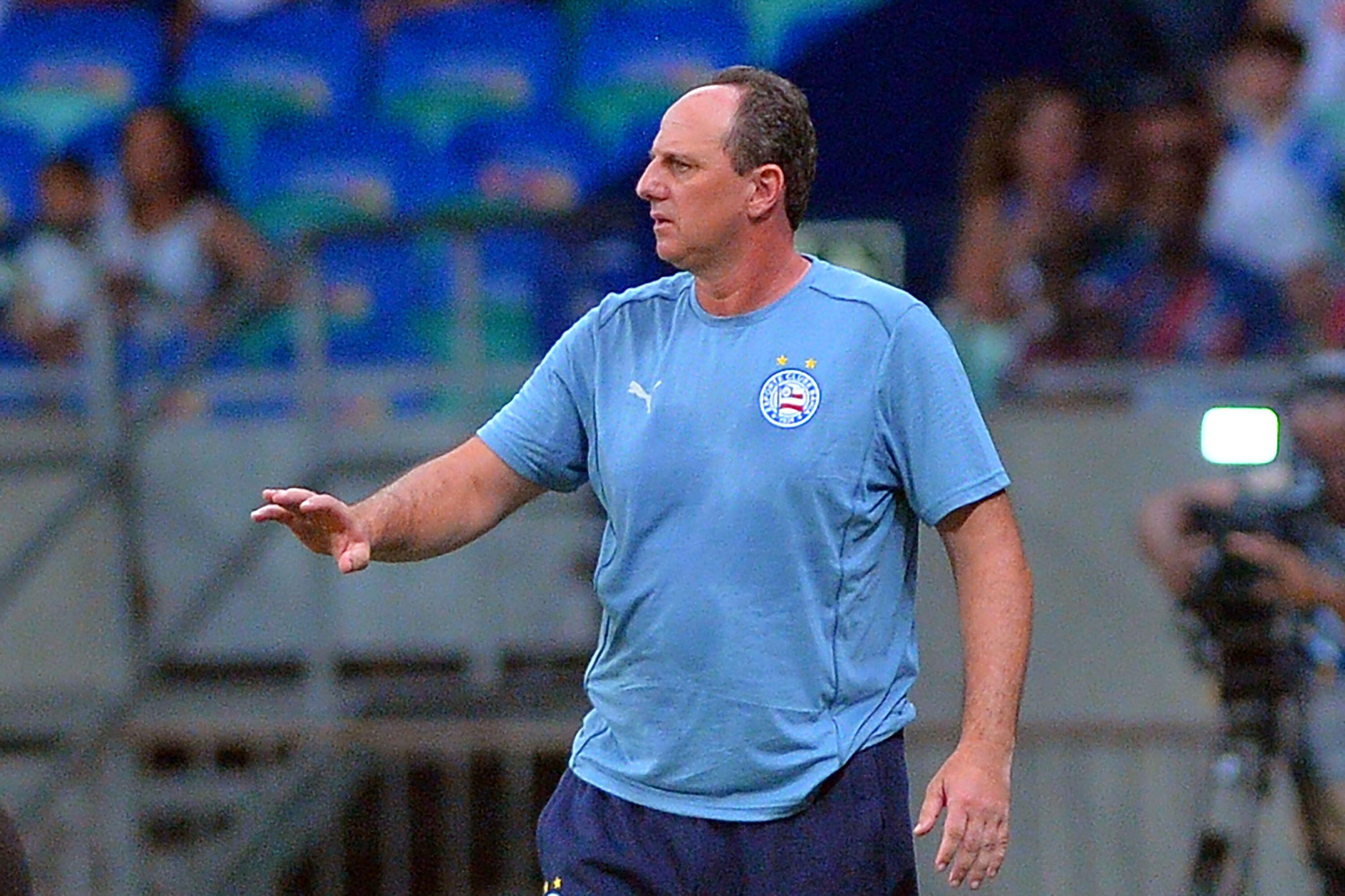 Rogério Ceni vê Bahia superior, mas admite frustração: “Nós amassamos o Corinthians”