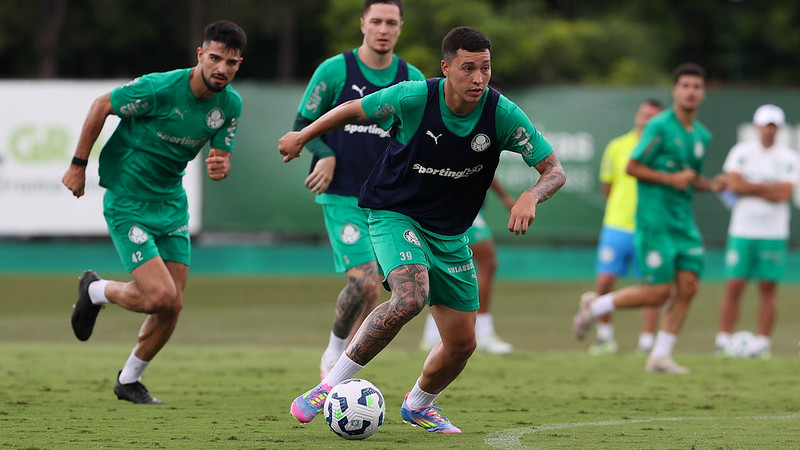 Reapresentação do Palmeiras: Preparação Intensa para o Derby neste Quinta-feira