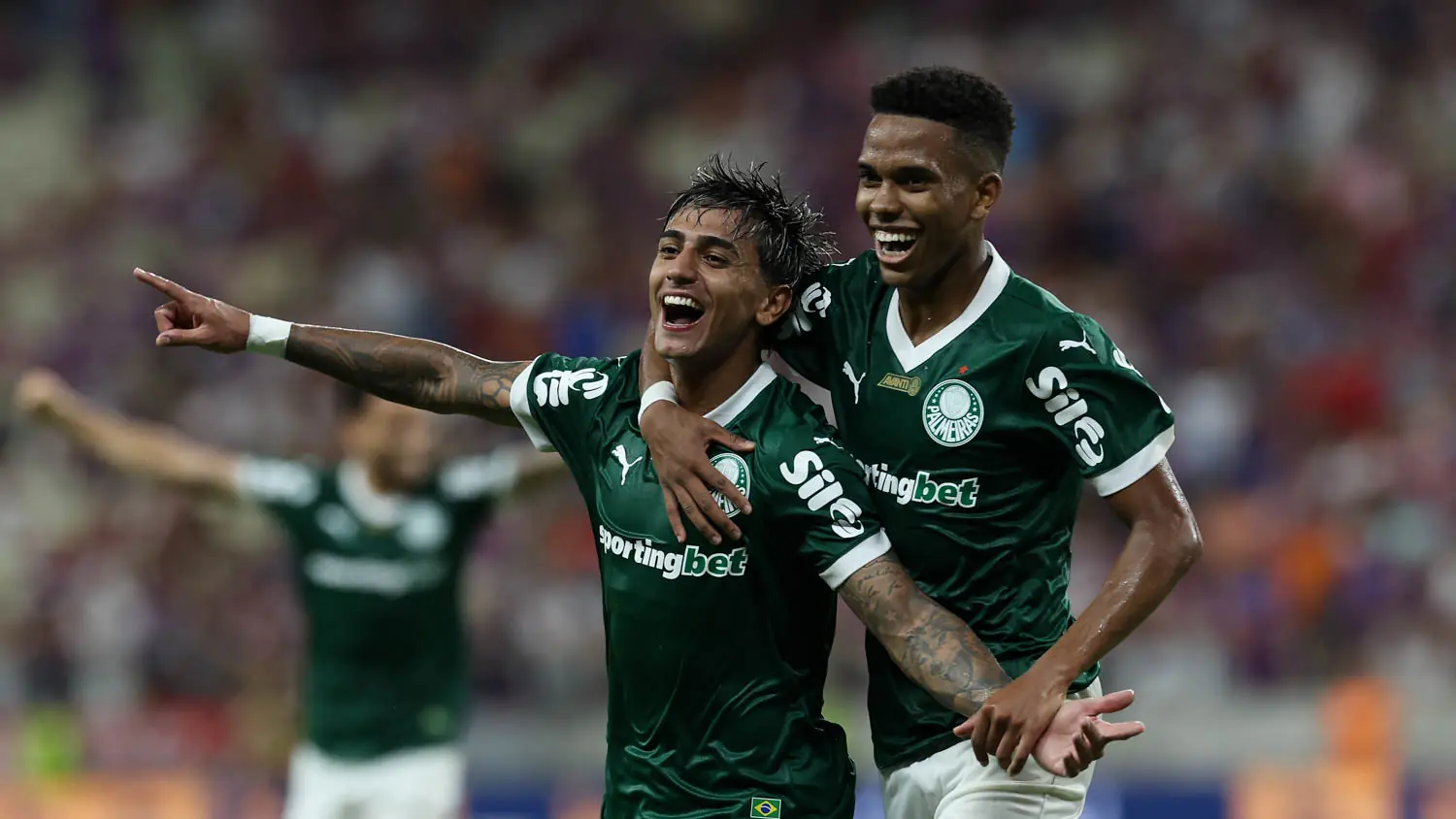 Veja quem foi bem e quem foi mal pelo Palmeiras na vitória contra o Fortaleza Imagem ilustrativa para a matéria