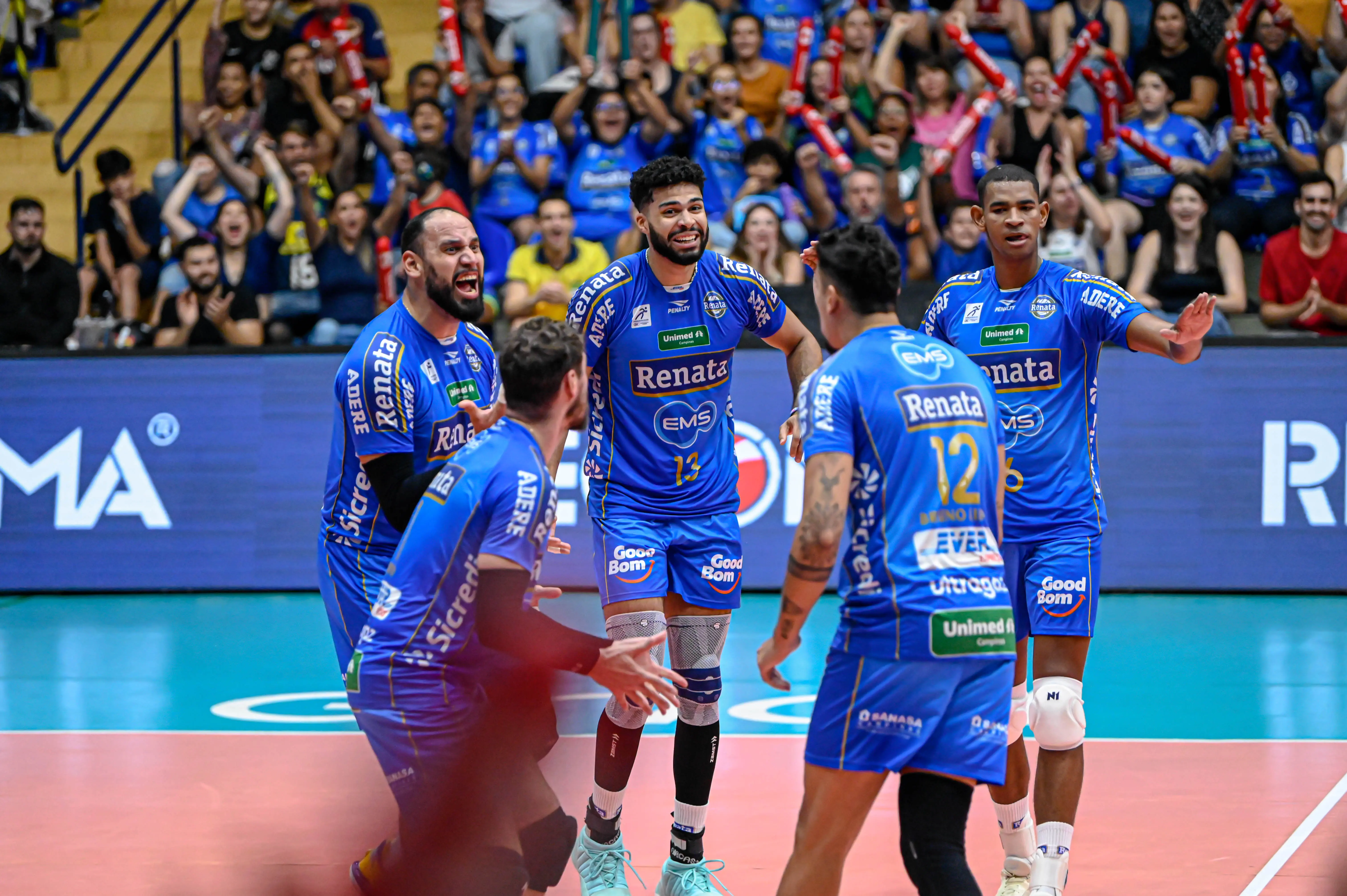 Vôlei Renata inicia disputa por vaga na grande decisão da Superliga masculina Imagem ilustrativa para a matéria