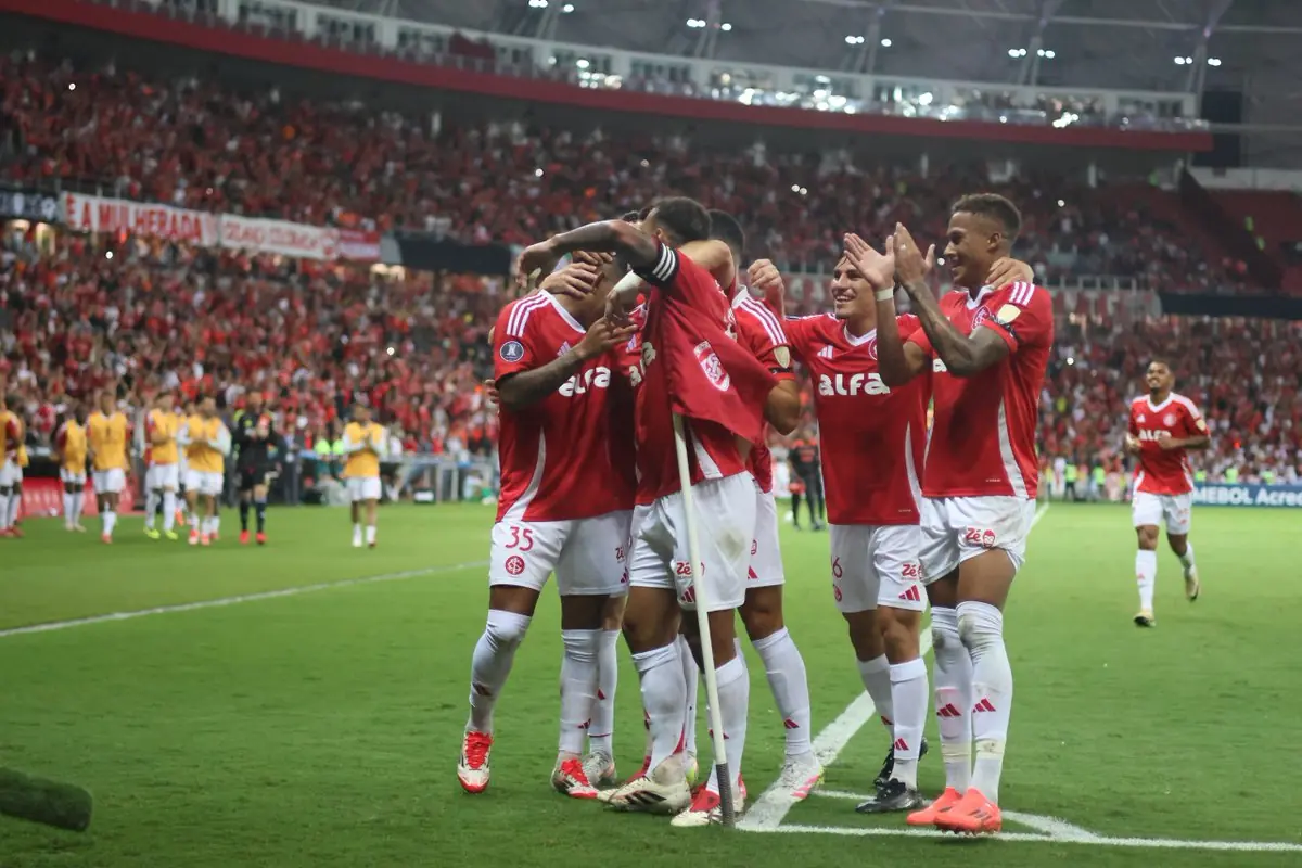 Internacional divulga lista de relacionados para duelo contra o Nacional pela Copa Libertadores Imagem ilustrativa para a matéria