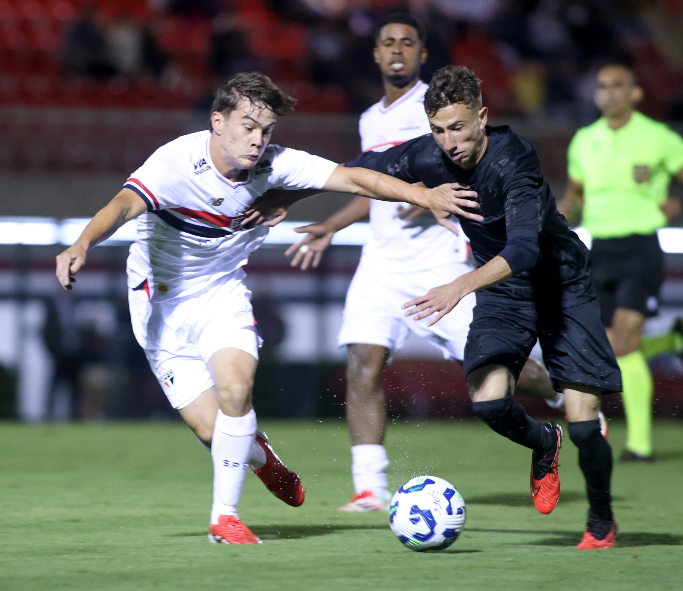 Melhor base do Brasil? Timão entra no Top 15 mundial em formação de atletas e supera gigantes