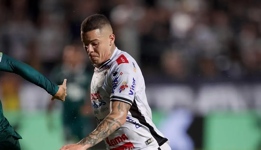 Goiás marca dois no final, vira sobre o Operário-PR e vence a segunda na Série B Imagem ilustrativa para a matéria