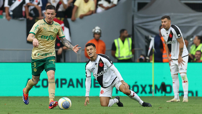 Informações e possíveis escalações para Vasco x Palmeiras na sétima rodada do Brasileirão.