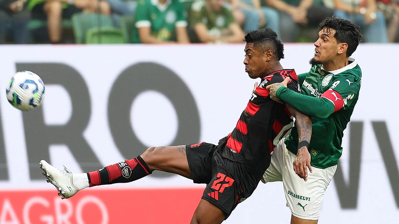 Estilos de jogo de Flamengo e Palmeiras no Brasileirão: uma análise detalhada