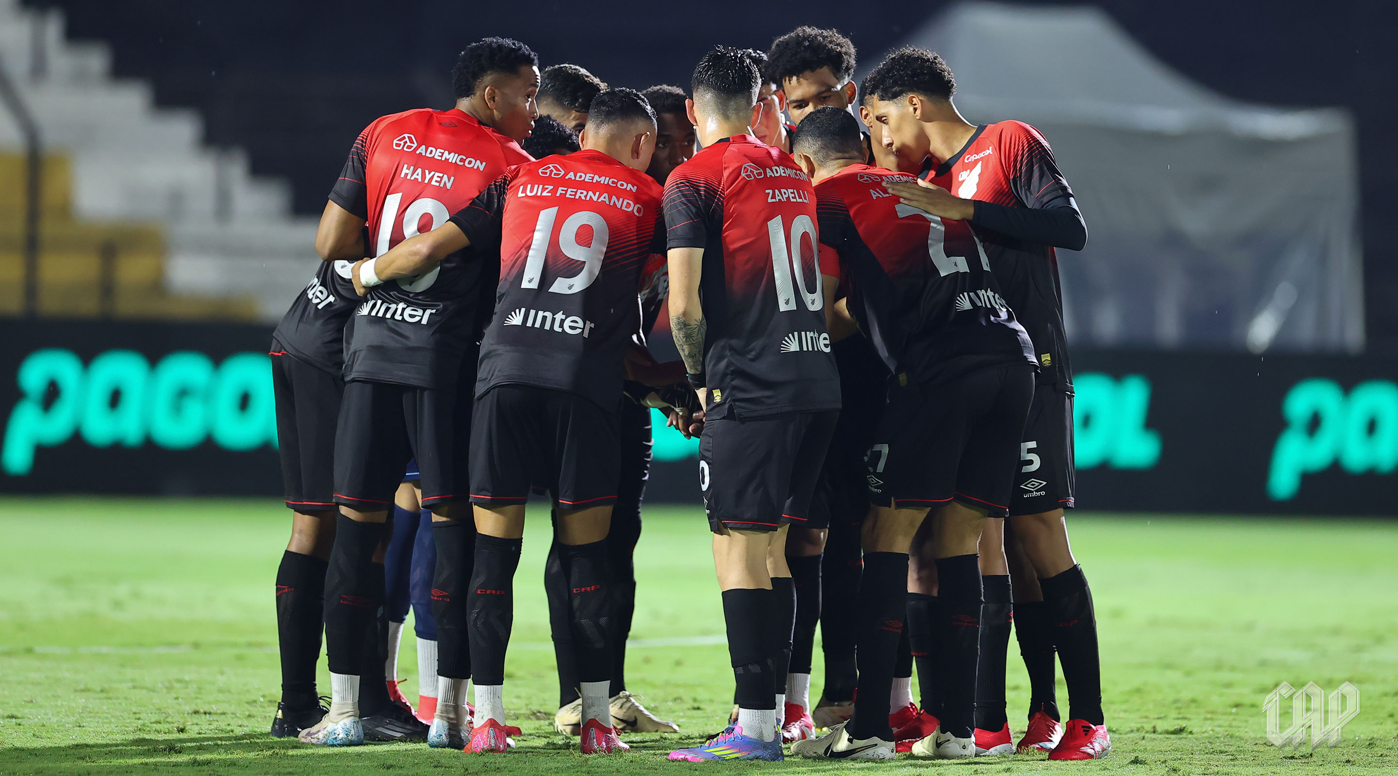 Athletico-PR x Chapecoense: veja prováveis escalações e onde assistir ...