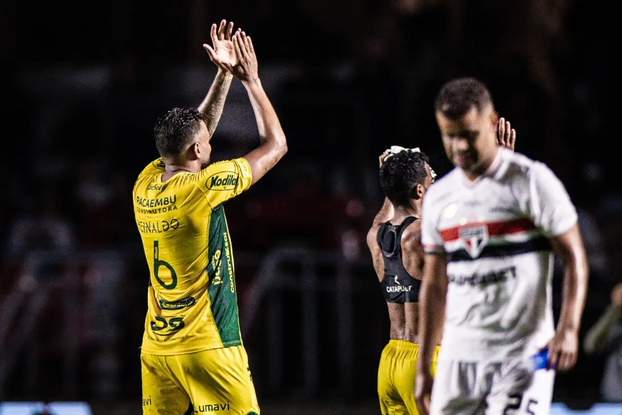 Artilheiro do Mirassol, Reinaldo quer manter "lei do ex" viva contra o Sport Imagem ilustrativa para a matéria
