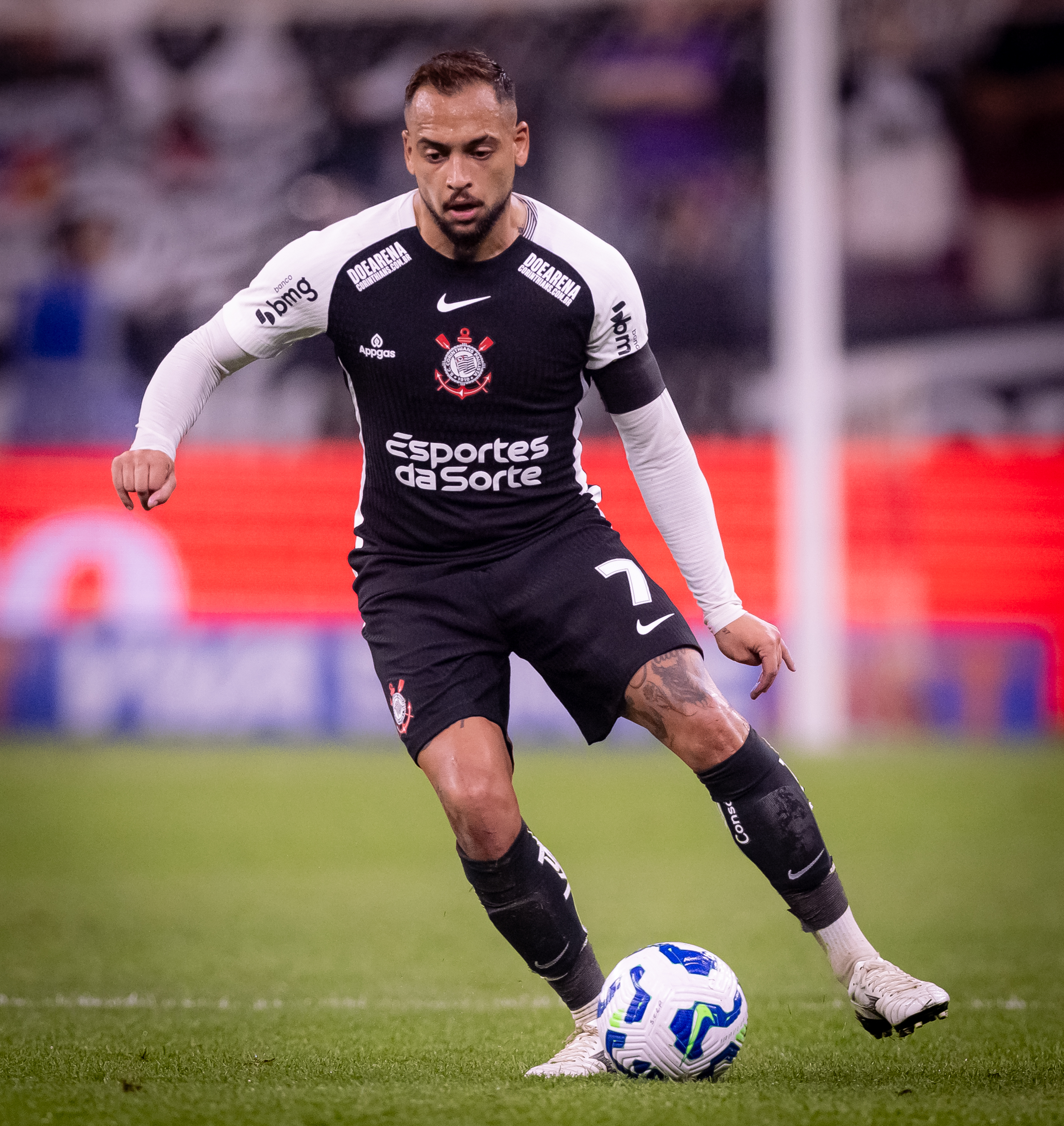 Relembre desempenho de Maycon pelo Corinthians: gols e assistências em destaque