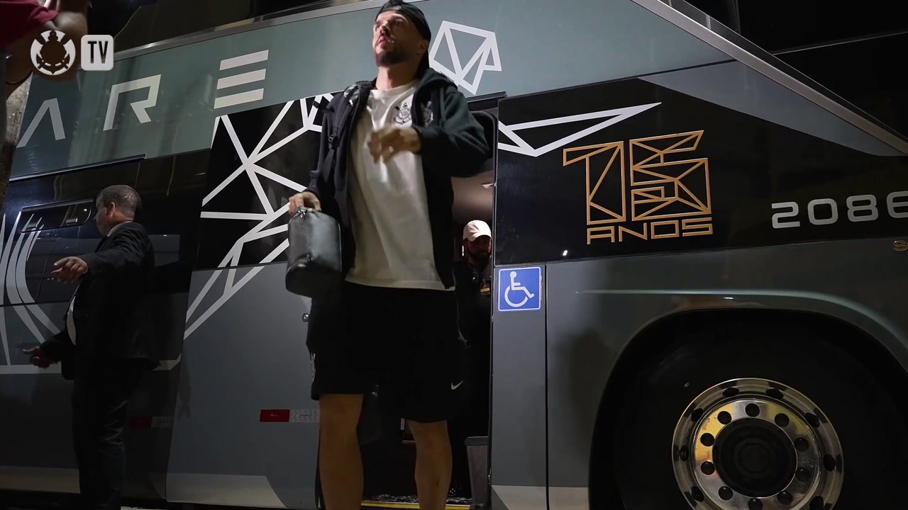 Bastidores da estreia de Dorival Jr. no comando do Corinthians.