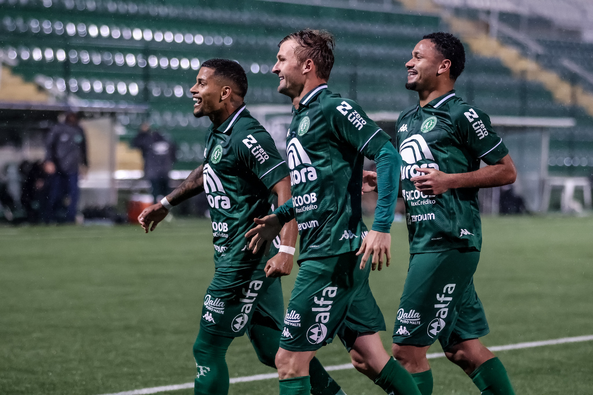 Chapecoense x Ferroviária: prováveis escalações e onde assistir