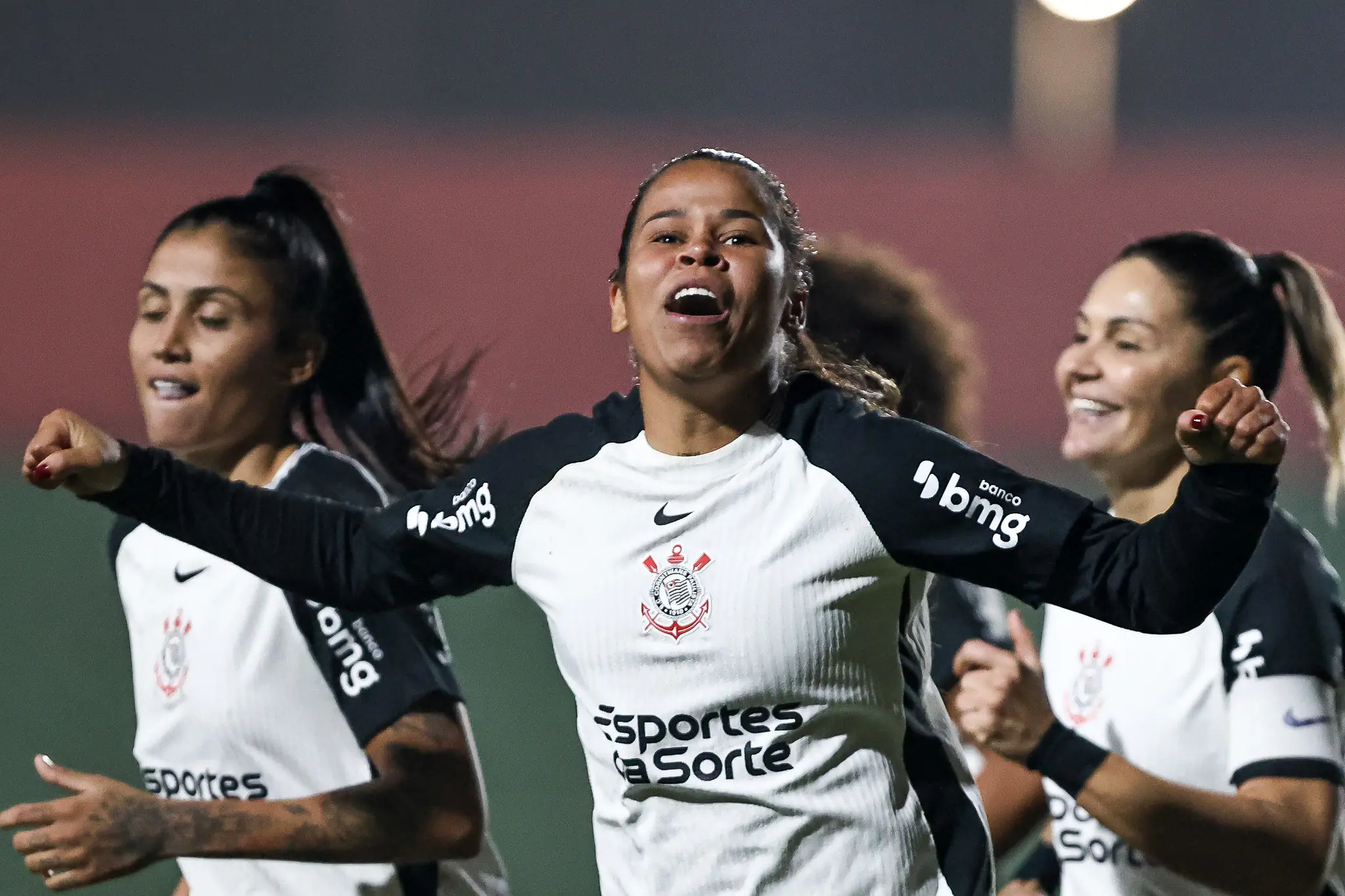 Já classificado, Corinthians vence o Flamengo pelo Brasileirão feminino