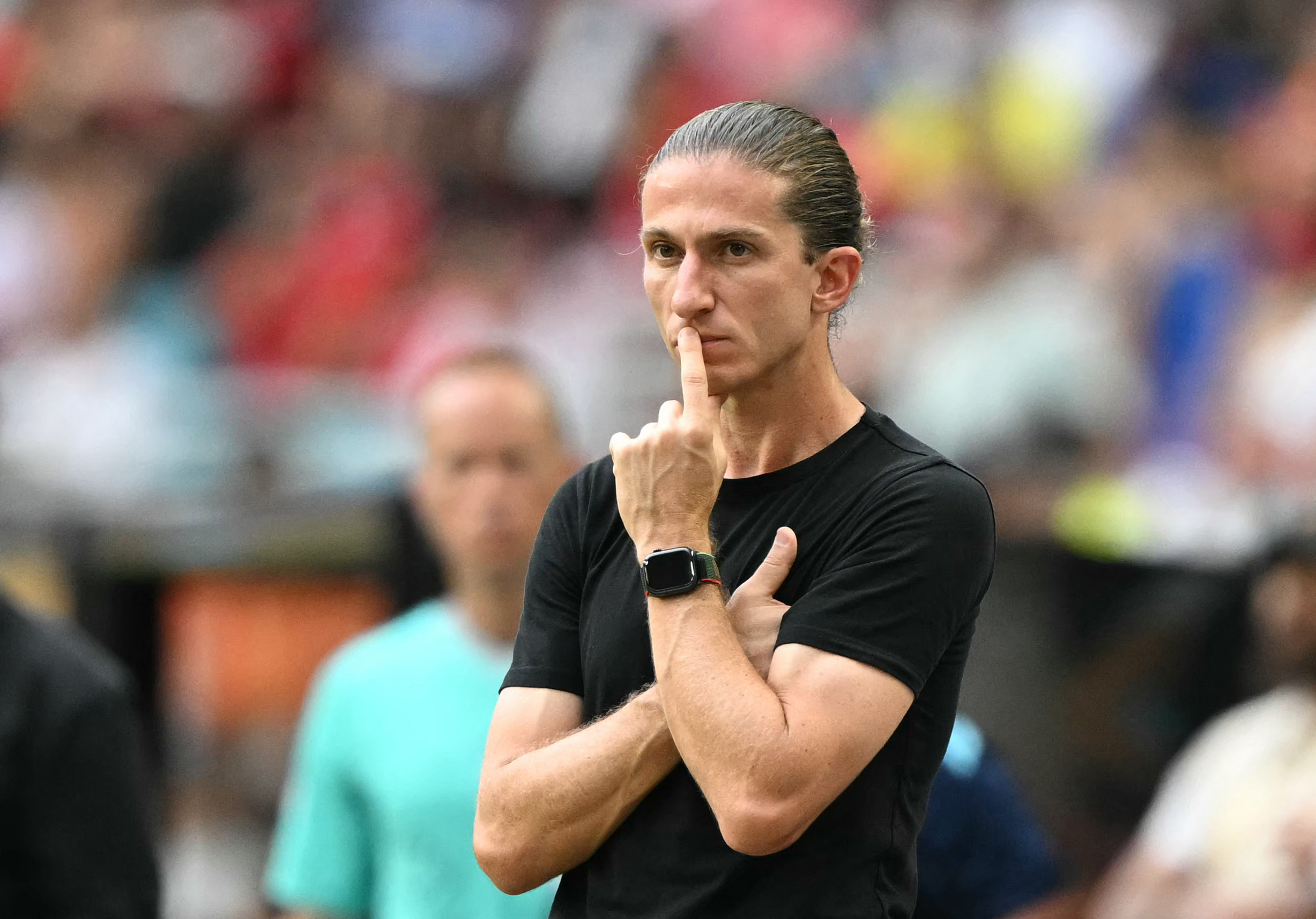 Flamengo busca solidez defensiva em confronto contra ataque ineficaz do adversário