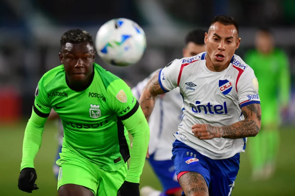 Marino Hinestroza em ação pelo Atlético Nacional, da Colômbia