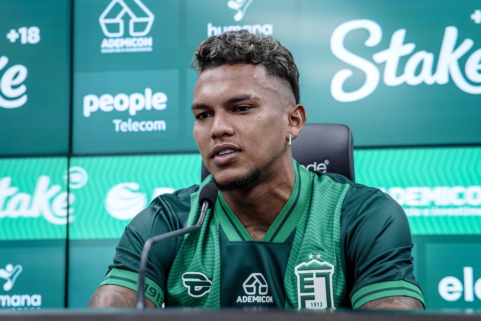 Gabriel Veron assegura plena dedicação ao Juventude após passagem por Palmeiras e Santos