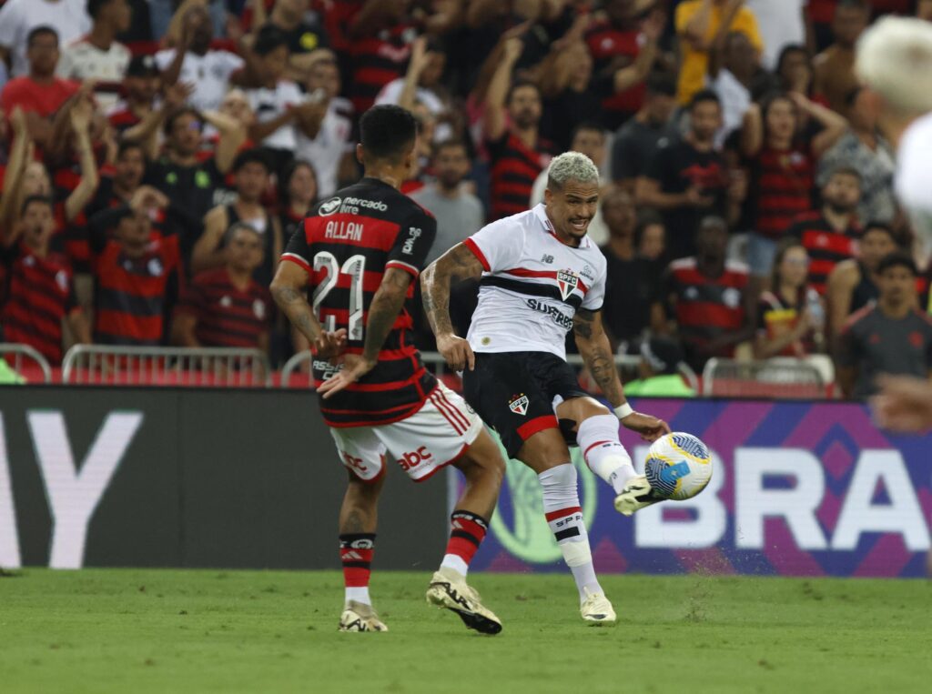 QUEBRA O TABU? São Paulo busca vencer o Flamengo no Maracanã após quatro jogos sem vitória
