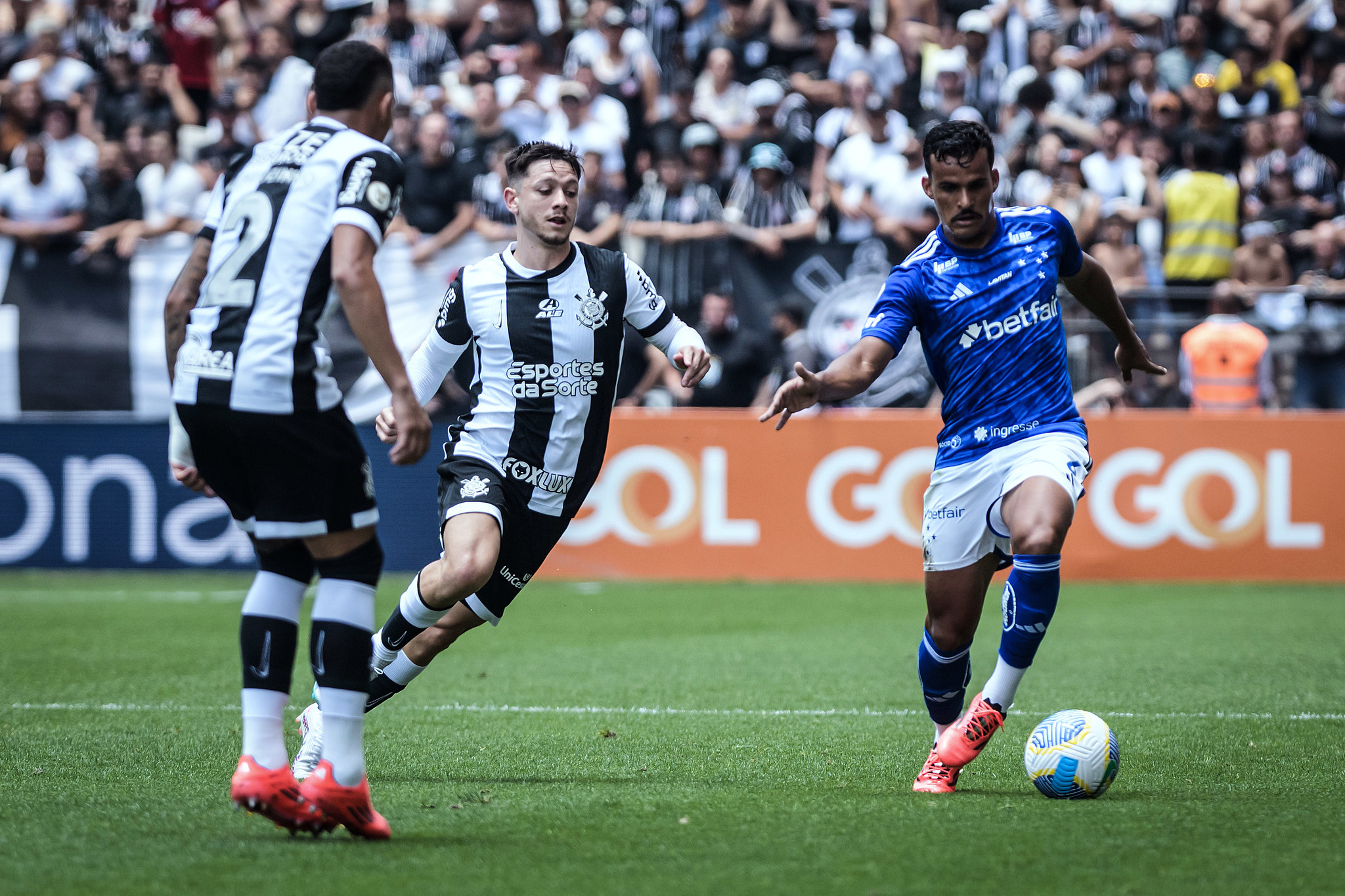 Corinthians x Cruzeiro: informações e prováveis escalações no Brasileirão.