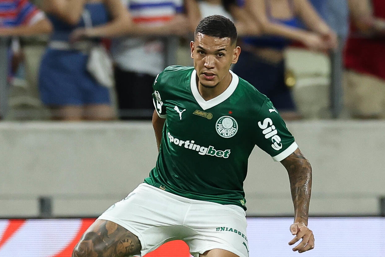 Detalhes da negociação de Naves com o futebol português pela Palmeiras