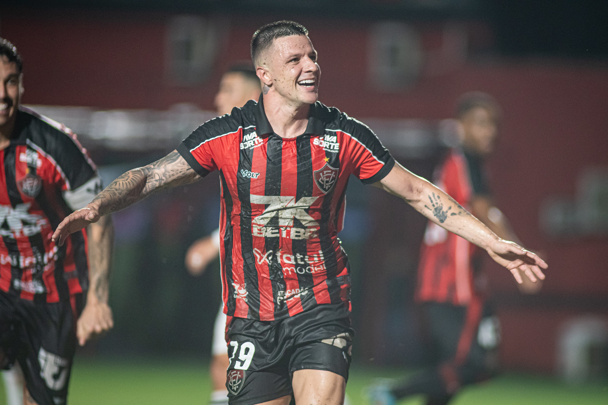 Vitória x Confiança: prováveis escalações e onde assistir