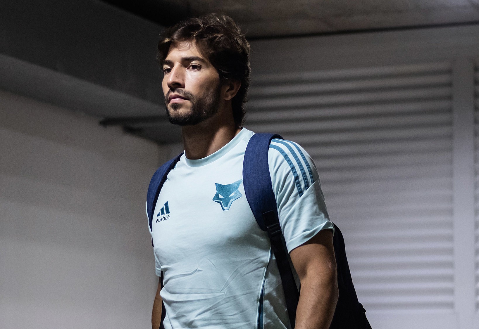 Lucas Silva, do Cruzeiro, recebe título de cidadão honorário de Belo Horizonte
