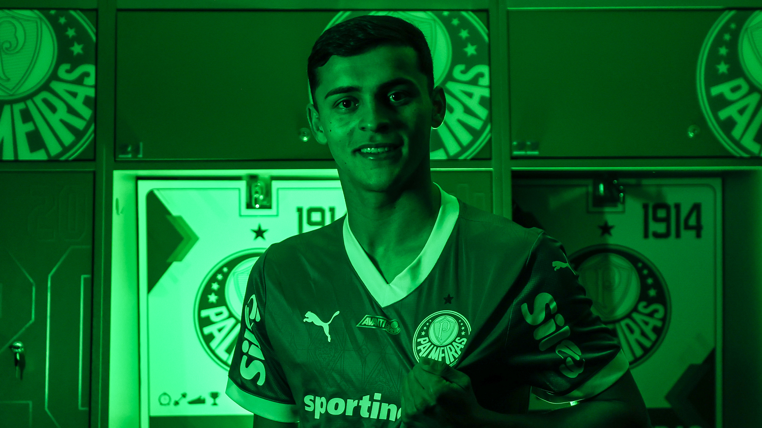 Palmeiras contrata atacante paraguaio Ramón Sosa para reforçar o elenco.