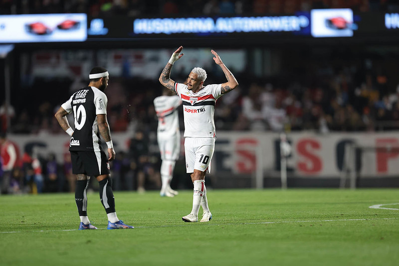 Destaques da Vitória do São Paulo sobre o Corinthians no Brasileirão
