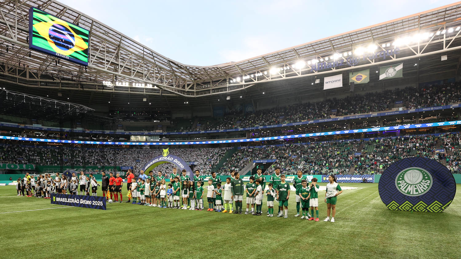 Arrecadação do Allianz Parque atinge R$ 241 milhões em um ano.