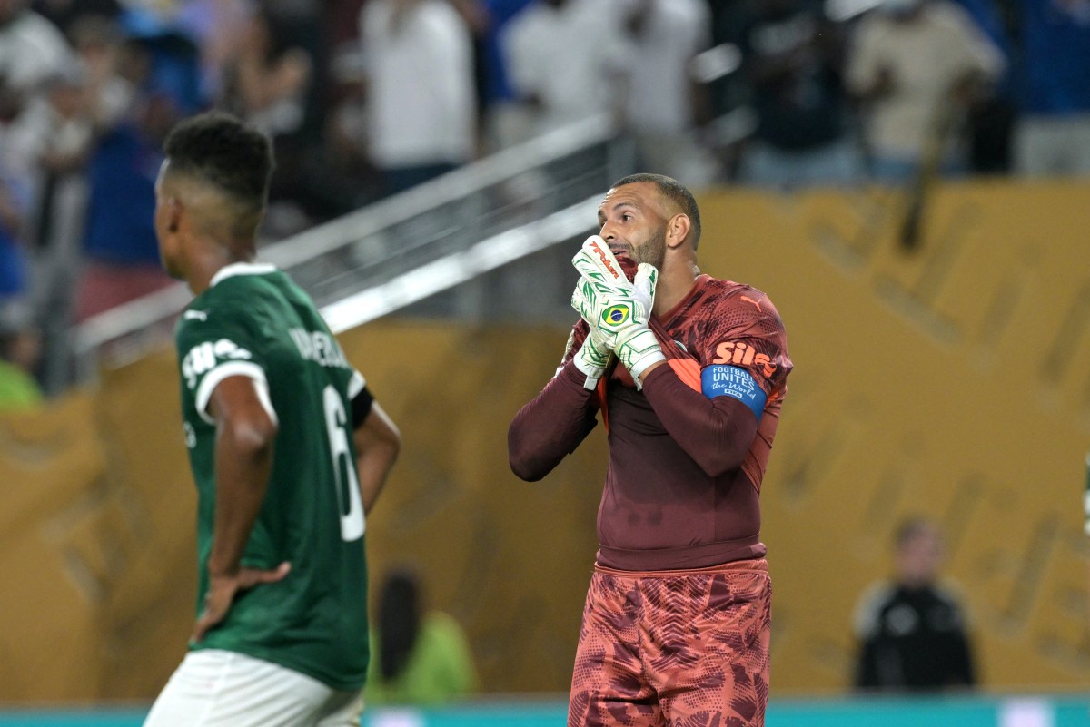 Weverton analisa falha em gol do Chelsea: 
