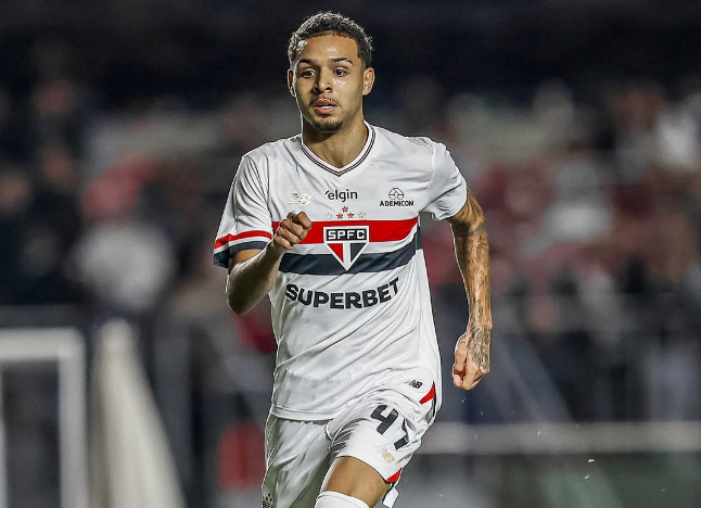 São Paulo finaliza transferência definitiva do meia Matheus Alves para o CSKA Moscou