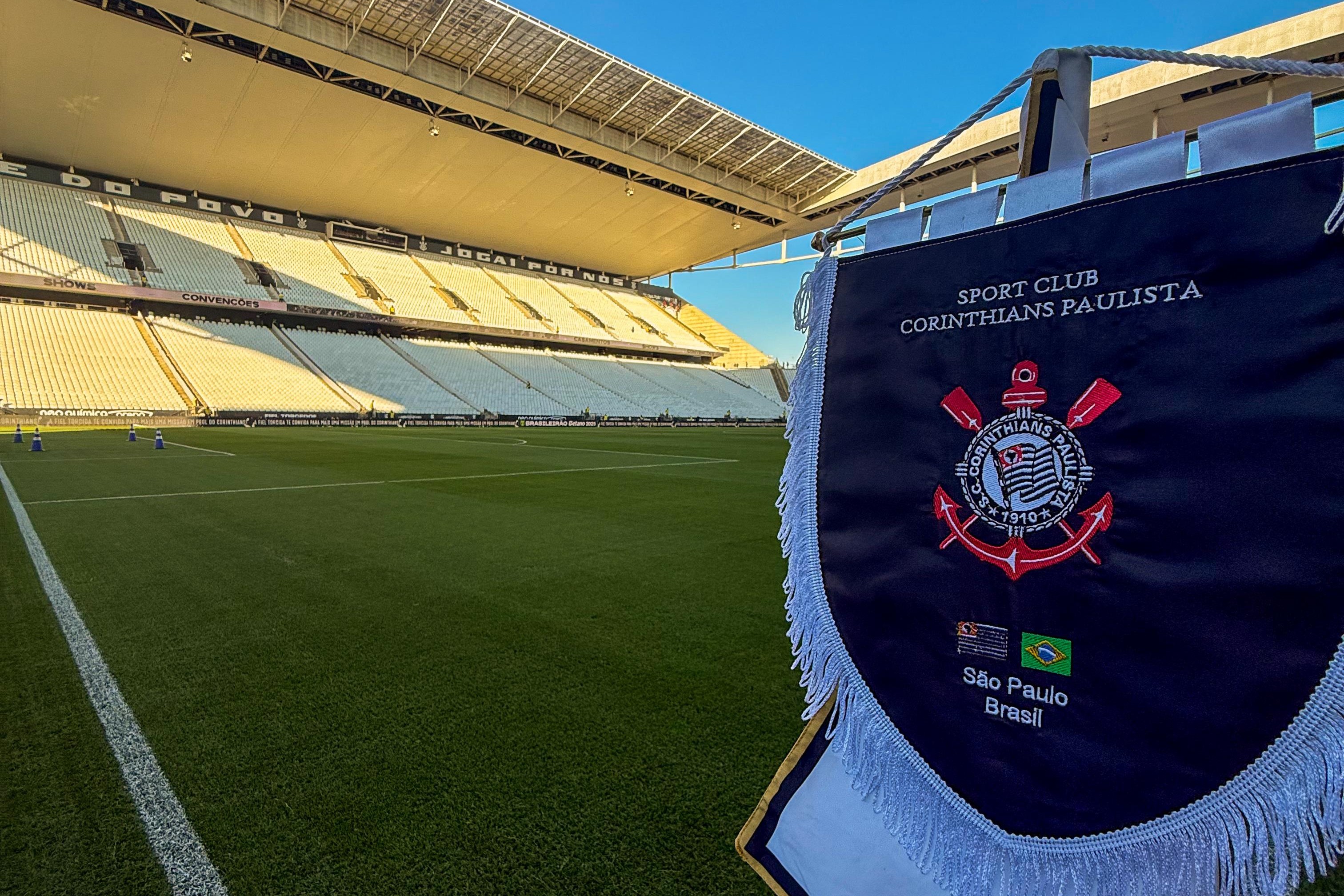 Quatro mudanças no Corinthians para enfrentar o Cruzeiro: confira escalações.