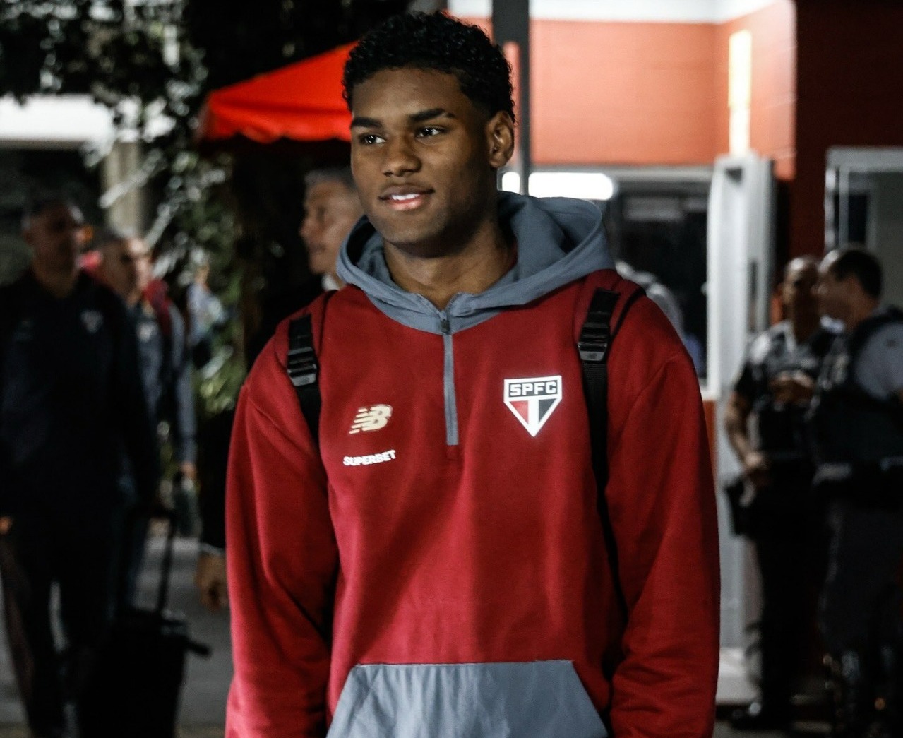 São Paulo confirma Luciano e Lucas Ferreira no banco contra o RB Bragantino