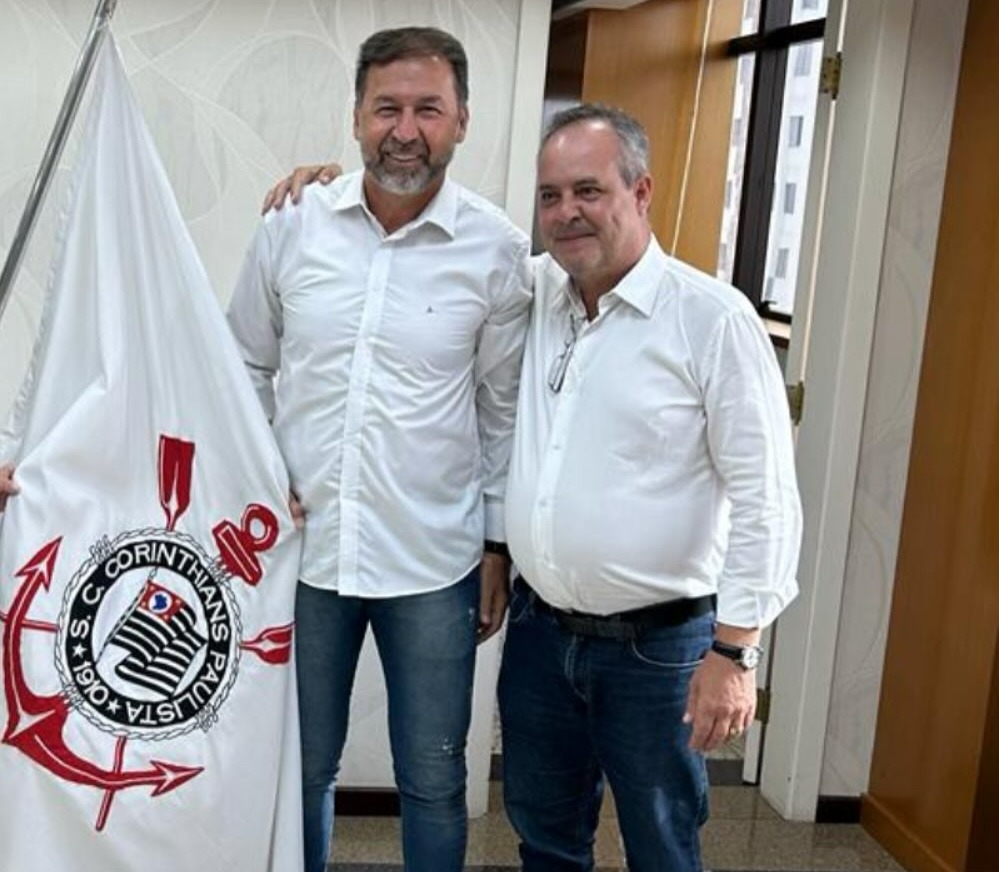 Advogado de Augusto Melo segue afastado do Parque São Jorge após liminar negada.
