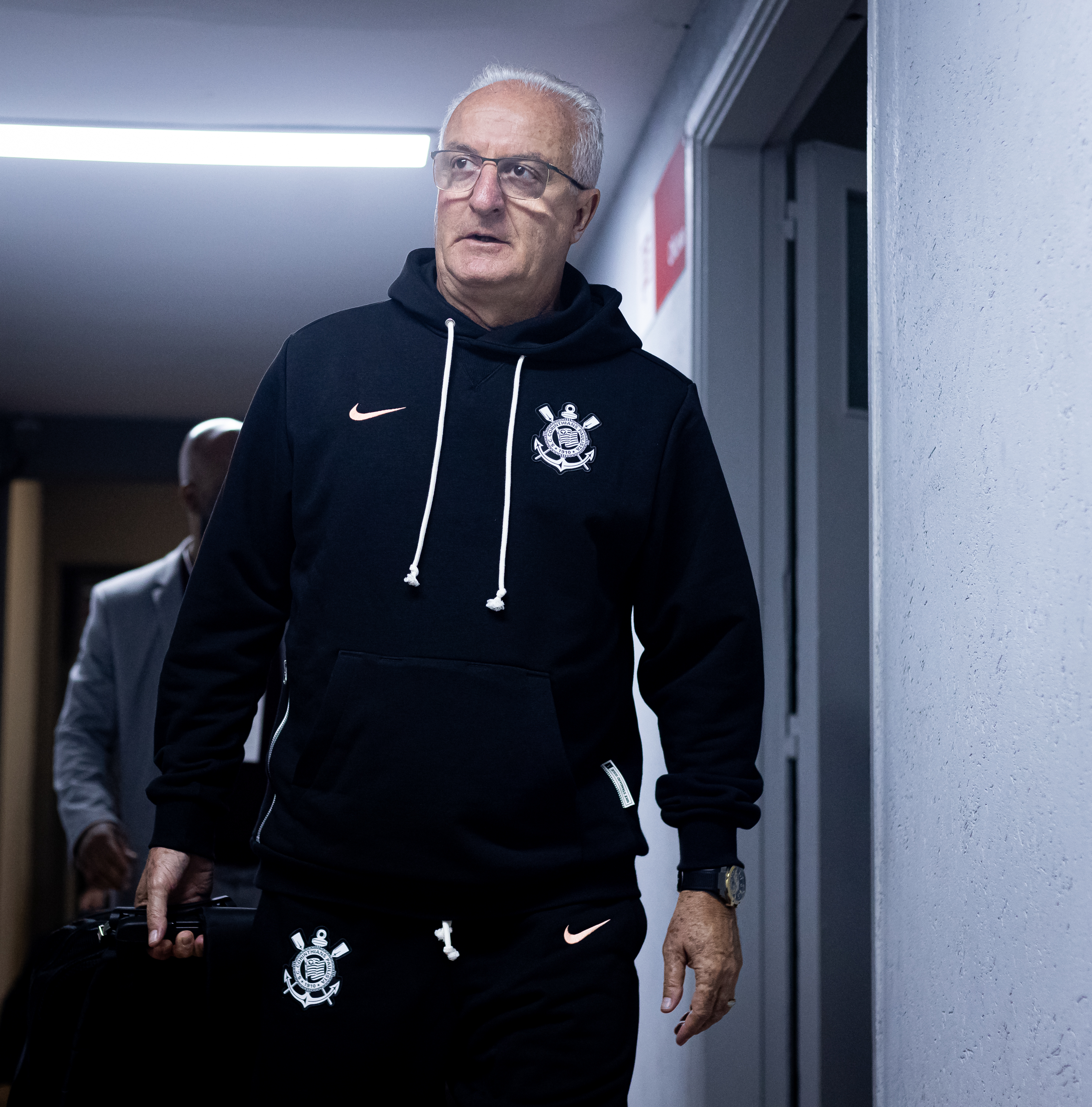 QUEM JOGA? Provável escalação do Corinthians para confronto contra o Ceará