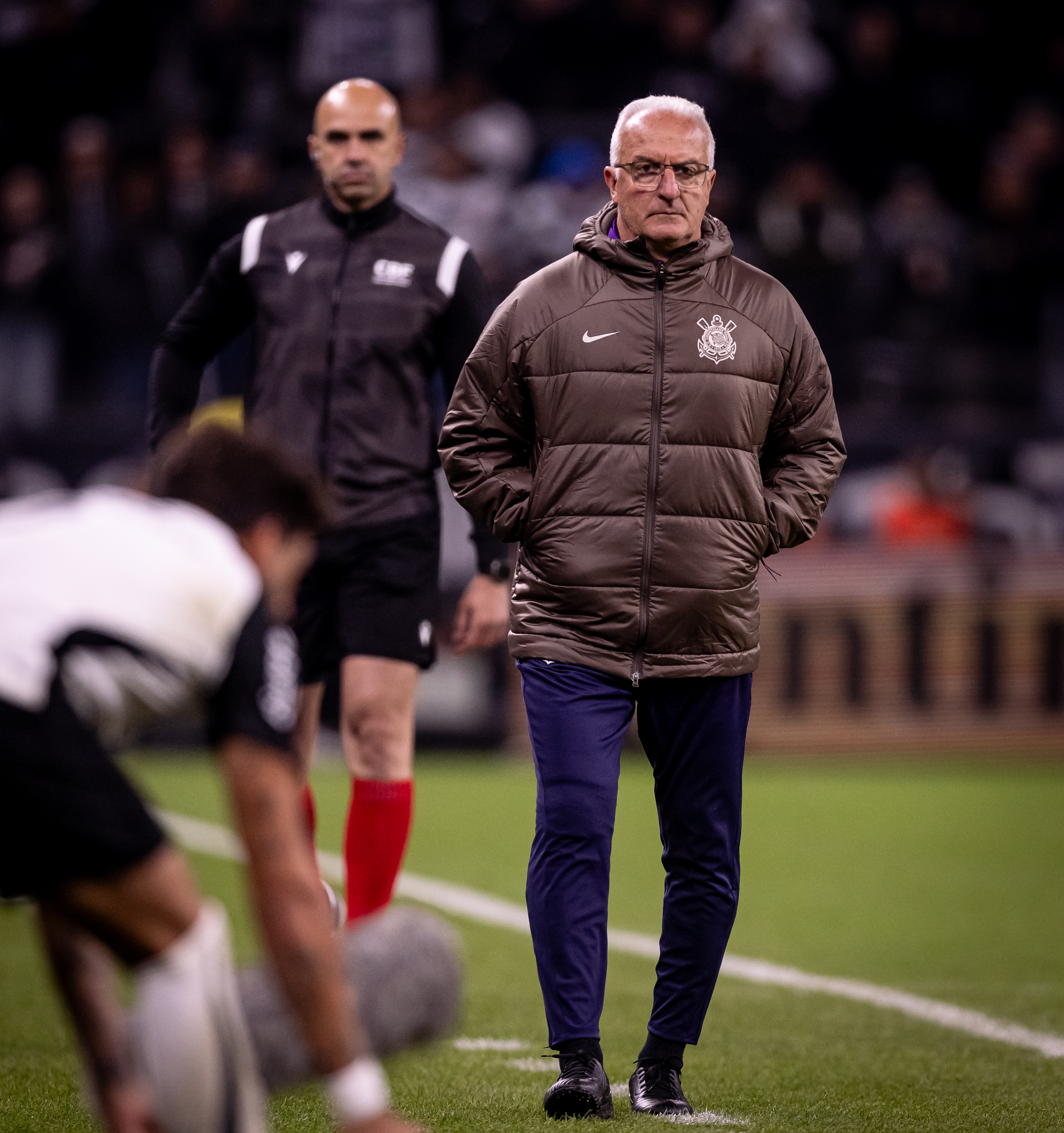 Dorival destaca equilíbrio entre Corinthians e adversário na primeira metade do duelo