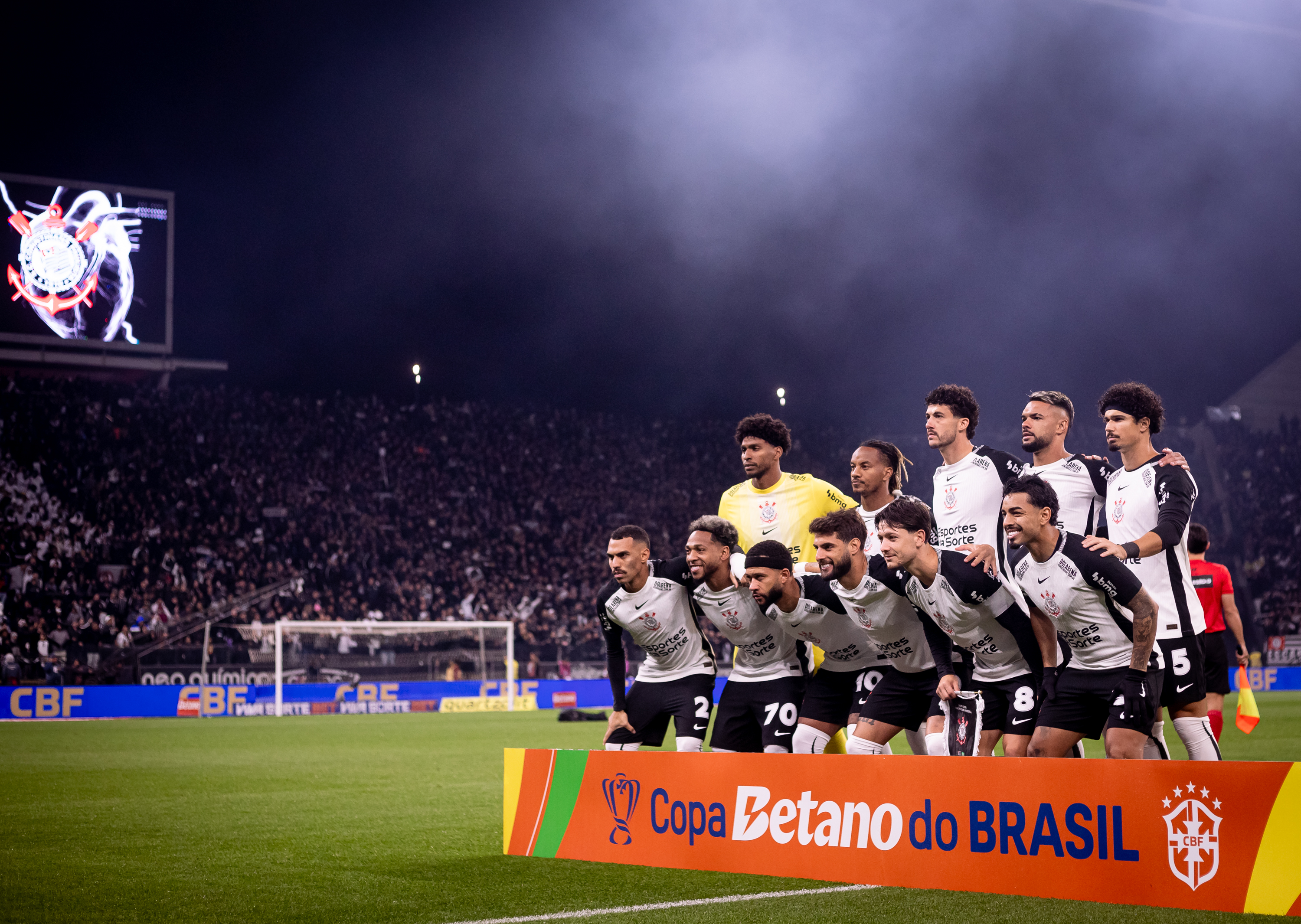 Análise da atuação de jogadores na vitória do Corinthians sobre o Palmeiras