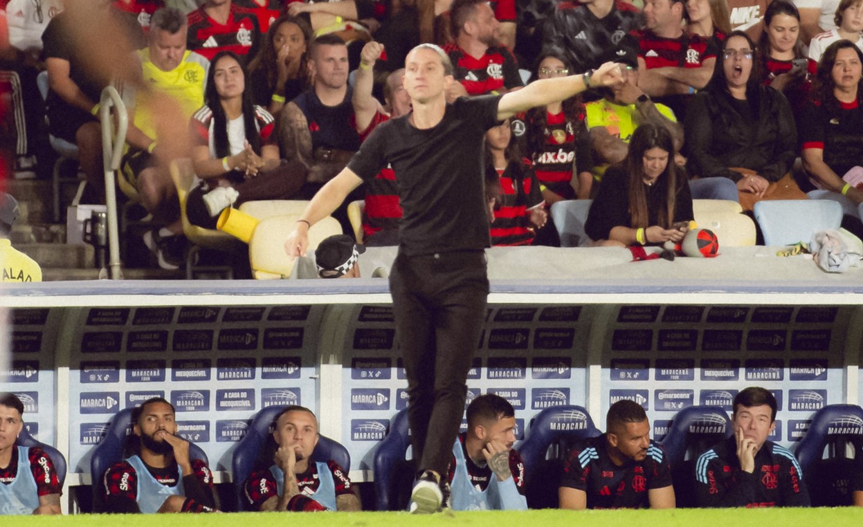 Filipe Luís destaca vitória decisiva do Flamengo e liderança no Brasileirão.