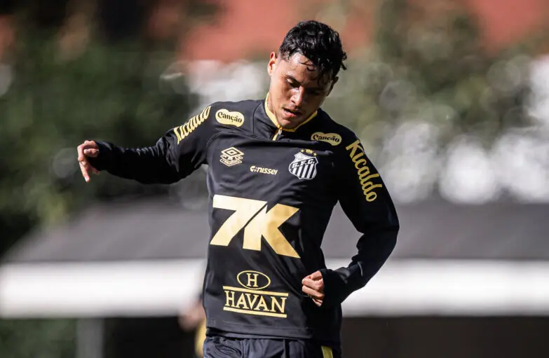 Santos renova o contrato do jovem Hyan até julho de 2027 Imagem ilustrativa para a matéria