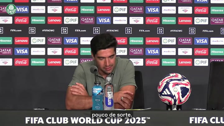 Abel Ferreira reconhece superioridade do Chelsea na eliminação do Palmeiras