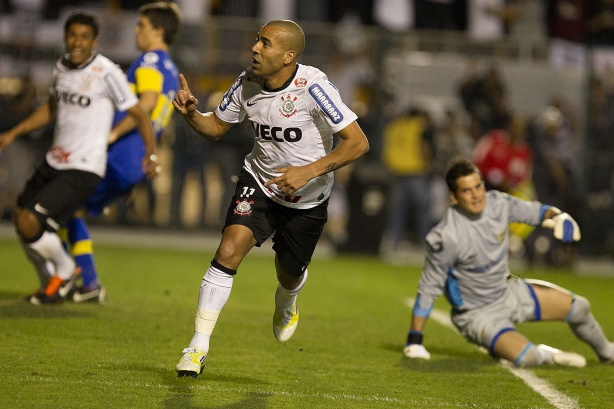Corinthians x Boca Juniors legends: saiba como assistir ao jogo festivo