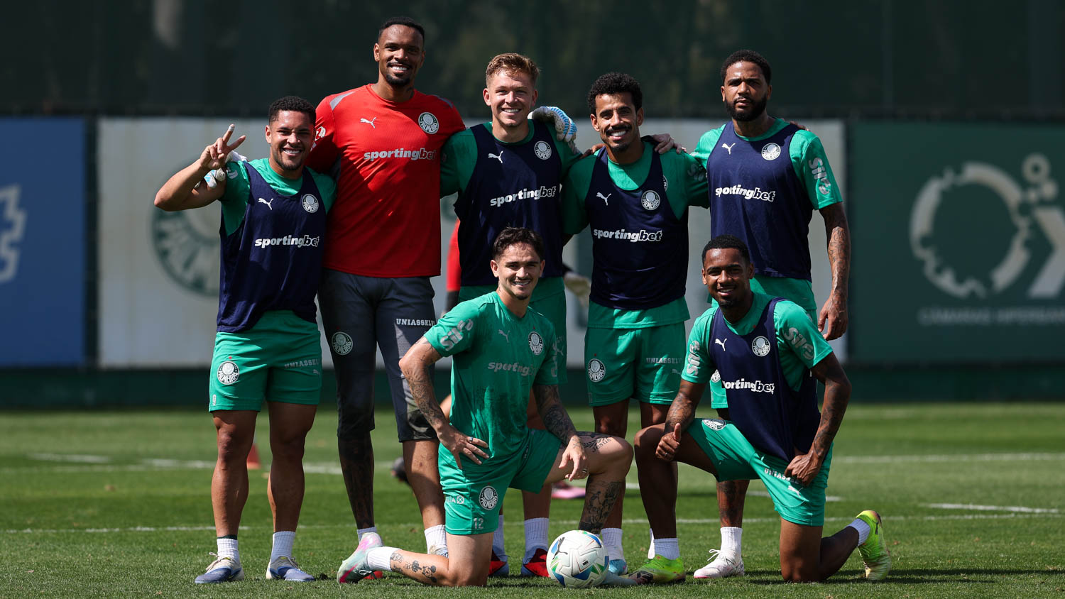 Carlos Miguel Participa de Treino Tático do Palmeiras Antes de Jogo da Libertadores